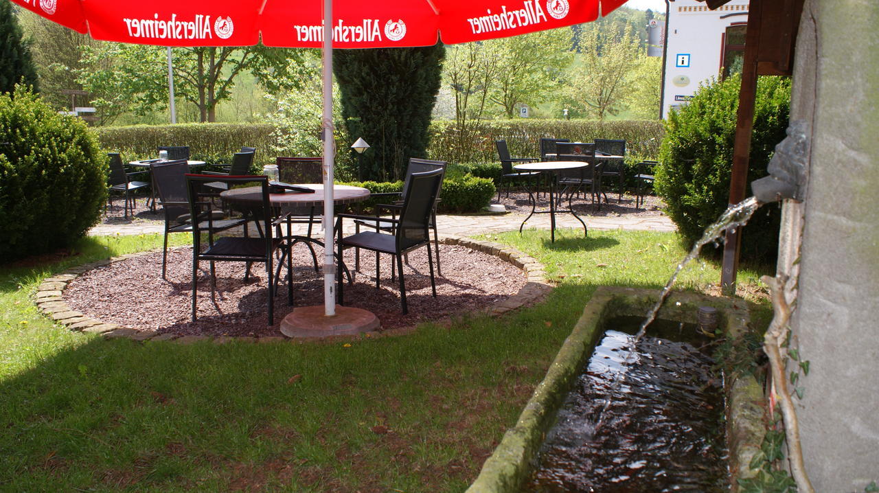 Landhotel Loenskrug Hellental Εξωτερικό φωτογραφία